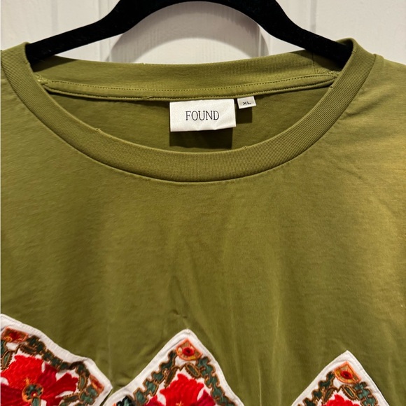 FOUND Casual Olive Short Sleeve Boho Embroidered Tee Size XL - Picture 13 of 14
